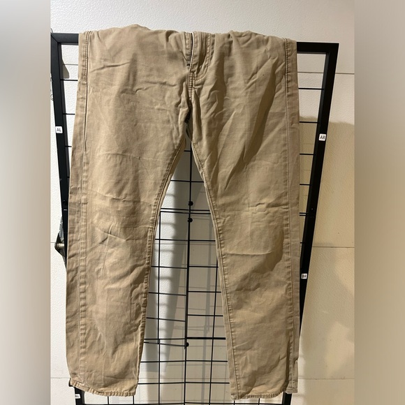 Stylish Brown Cargo Pants - Versatile & Comfortable - Picture 1 of 5